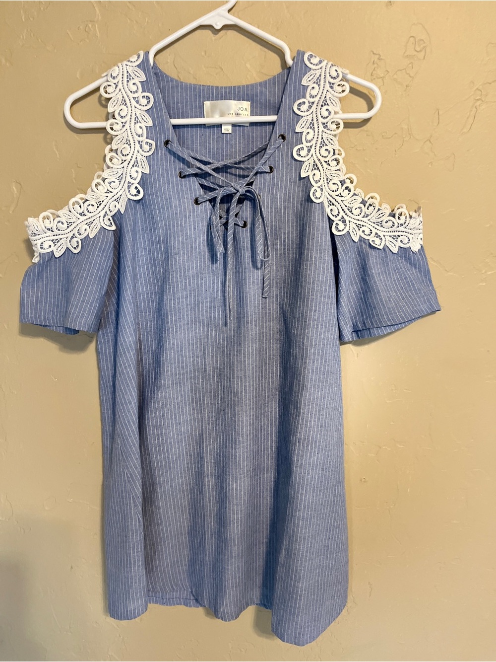 J.O.A. Blue Pinstripe cold shoulder-Shoulder Dress with White Lace small